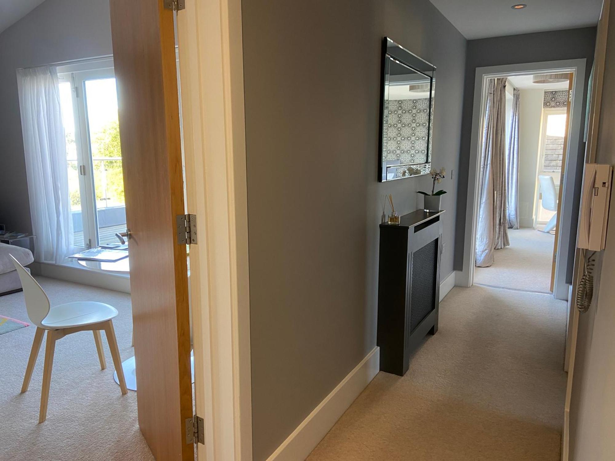 Reed Warbler - Hm111 - Lower Mill Estate Penthouse Apartment With Spa Access Somerford Keynes Extérieur photo